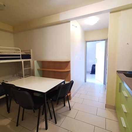 Simbol Rooms With Free Private Parking Ljubljana Room photo