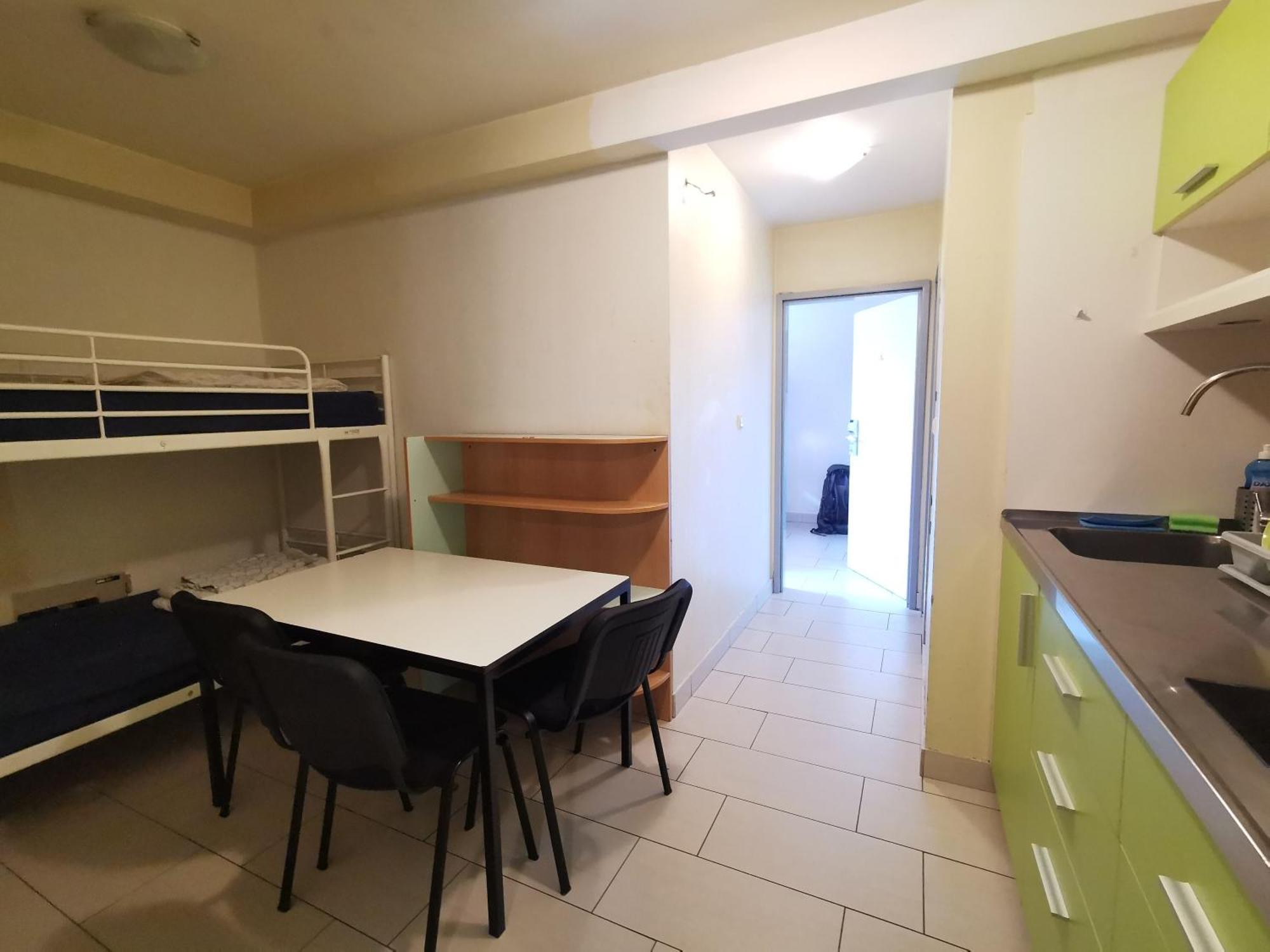 Simbol Rooms With Free Private Parking Ljubljana Room photo