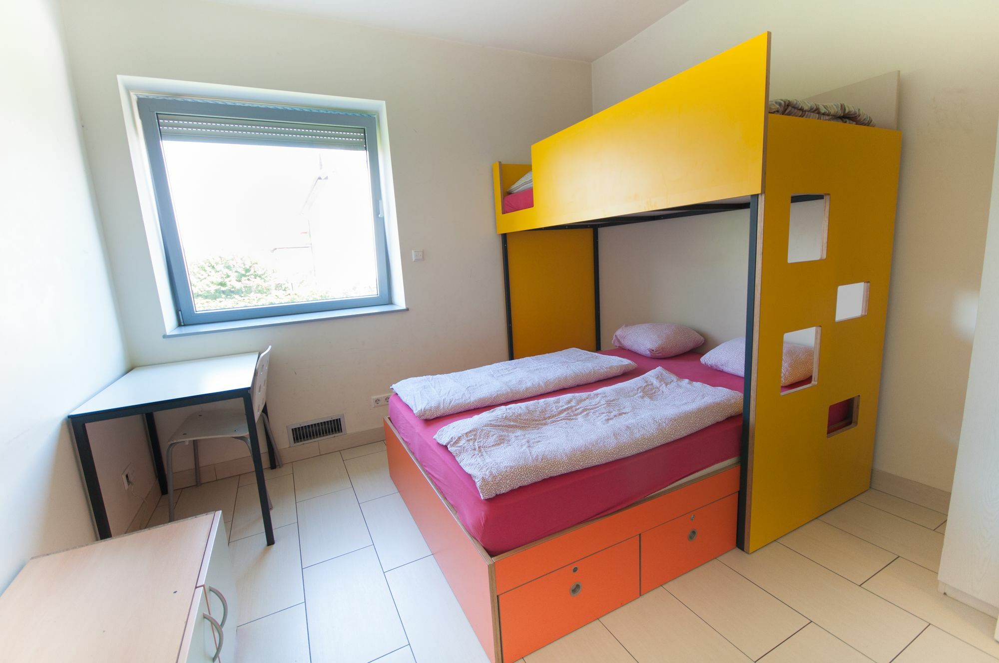 Simbol Rooms With Free Private Parking Ljubljana Exterior photo