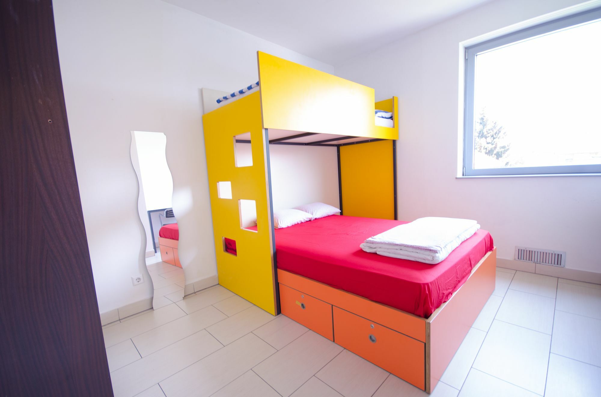 Simbol Rooms With Free Private Parking Ljubljana Exterior photo