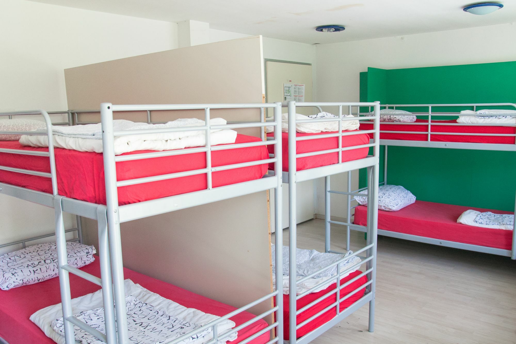 Simbol Rooms With Free Private Parking Ljubljana Exterior photo